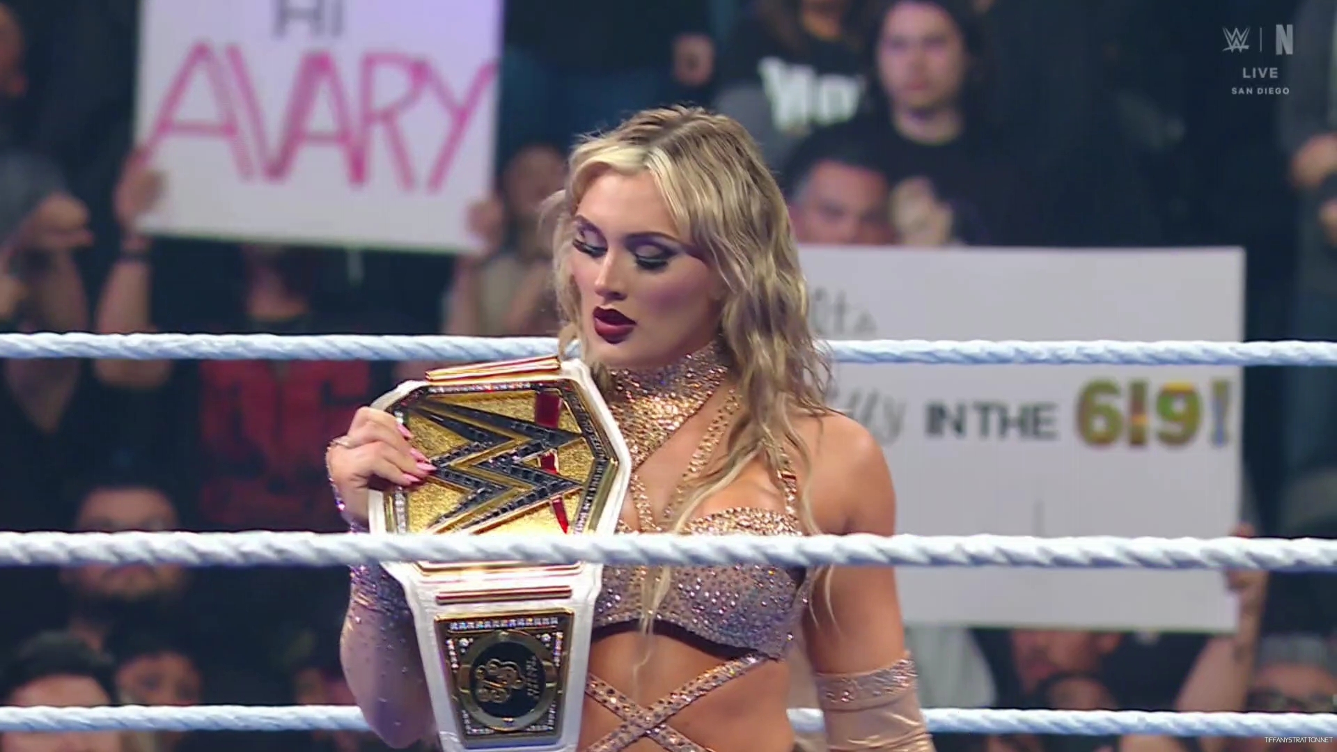 WWE_Friday_Night_SmackDown_2025_01_17_1080p_NETFLiX_h264-Star_mp40193.jpg