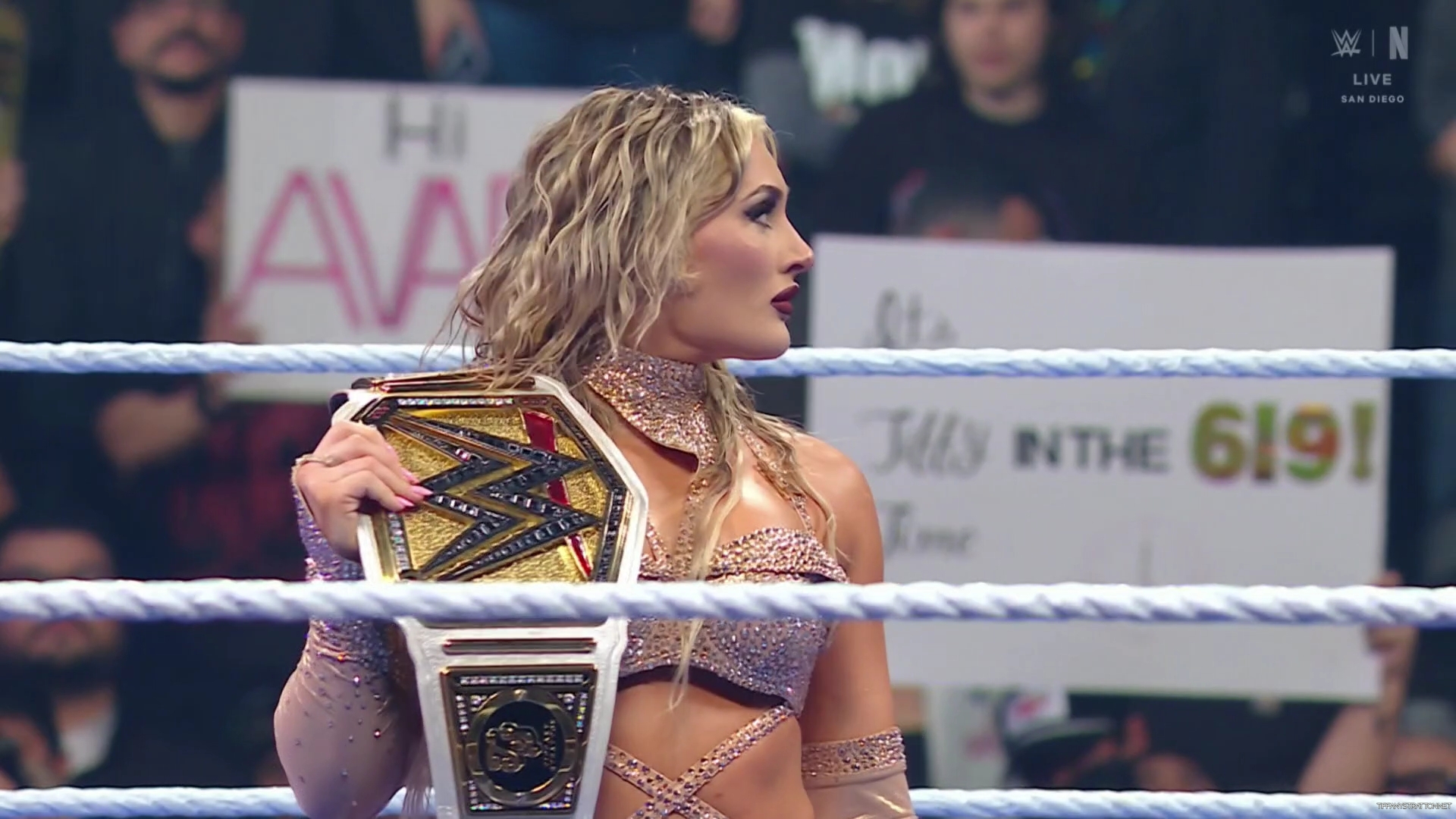 WWE_Friday_Night_SmackDown_2025_01_17_1080p_NETFLiX_h264-Star_mp40196.jpg