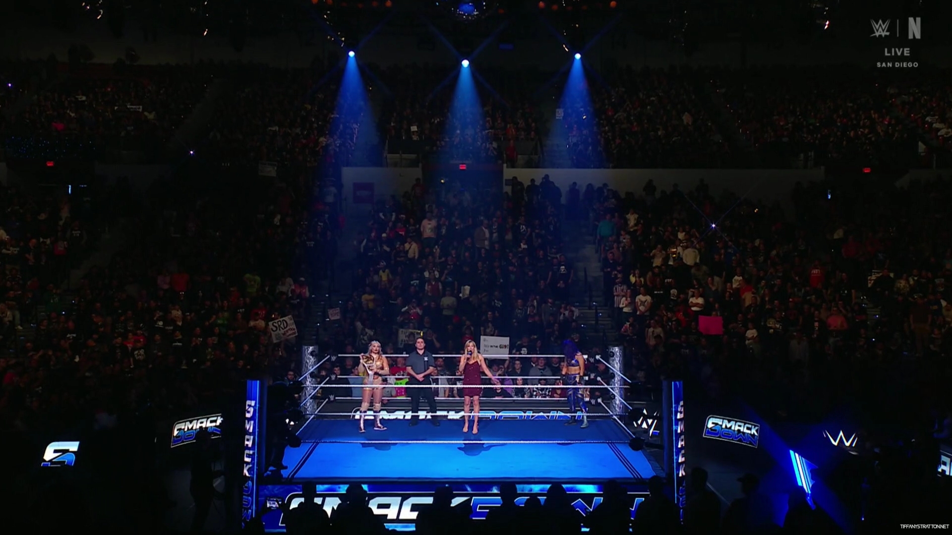 WWE_Friday_Night_SmackDown_2025_01_17_1080p_NETFLiX_h264-Star_mp40204.jpg