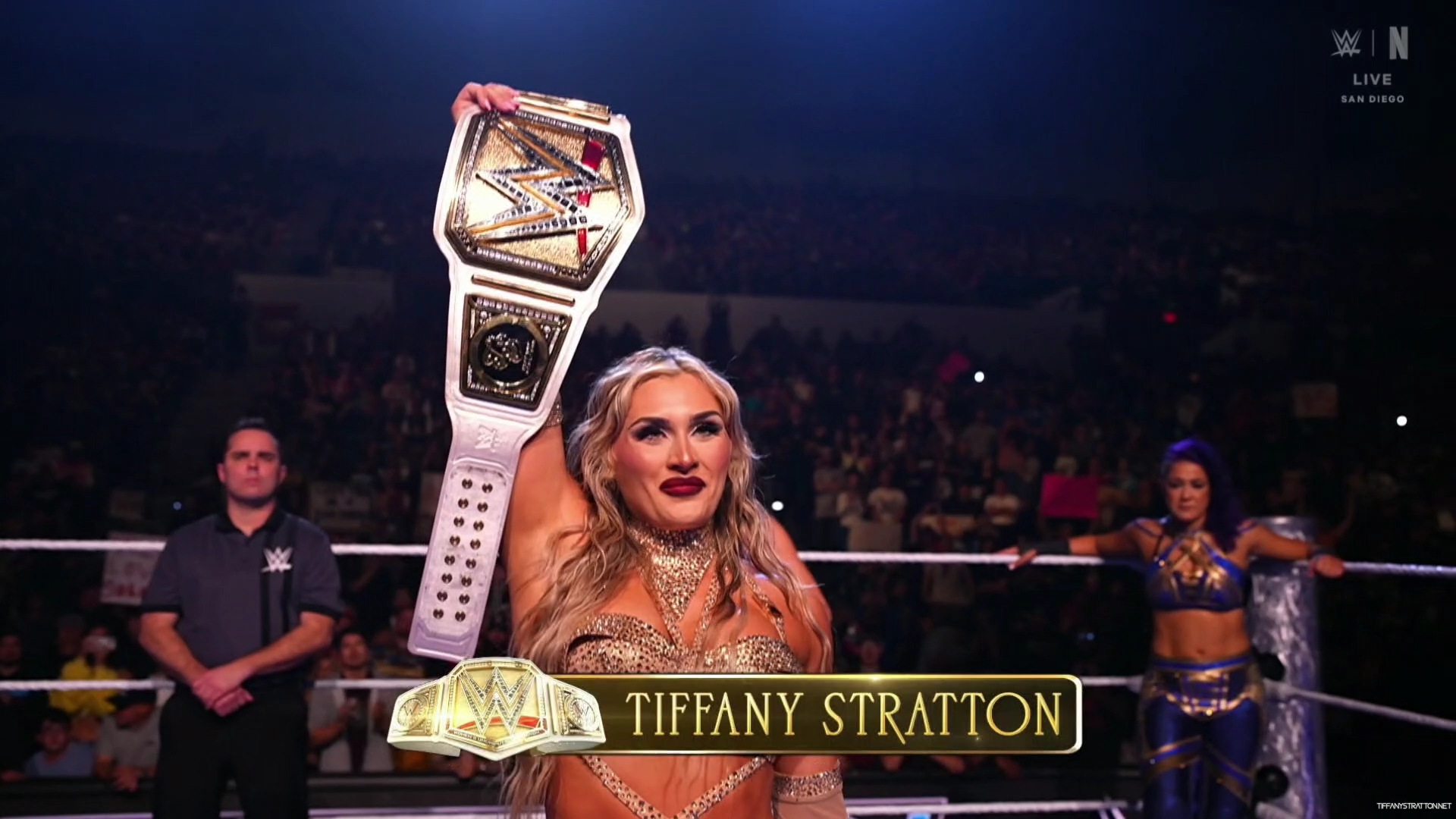 WWE_Friday_Night_SmackDown_2025_01_17_1080p_NETFLiX_h264-Star_mp40236.jpg