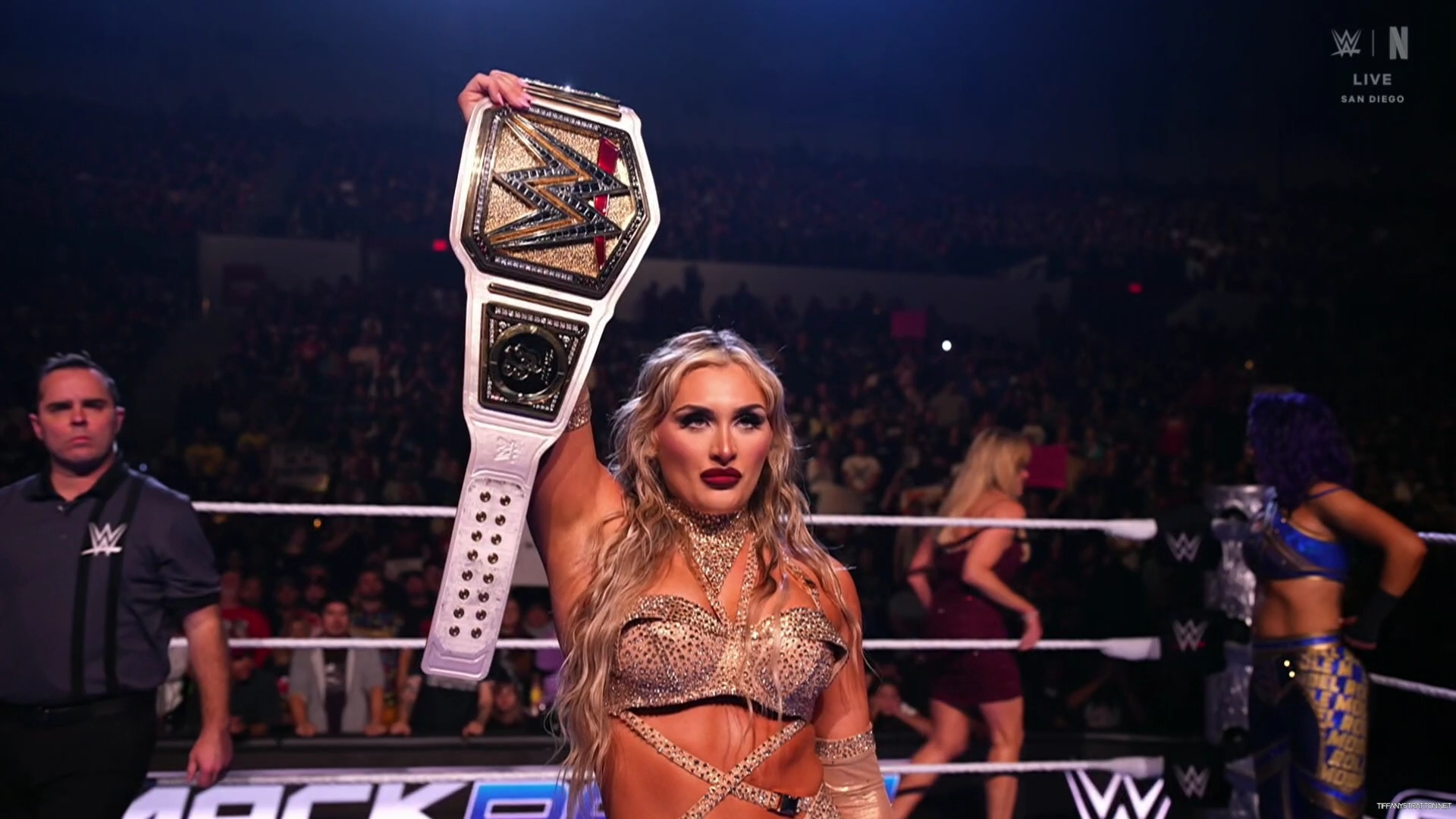 WWE_Friday_Night_SmackDown_2025_01_17_1080p_NETFLiX_h264-Star_mp40247.jpg
