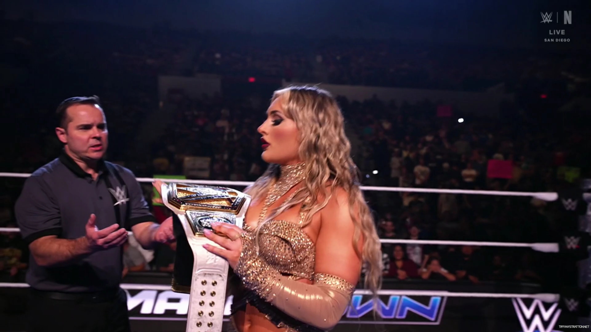 WWE_Friday_Night_SmackDown_2025_01_17_1080p_NETFLiX_h264-Star_mp40250.jpg