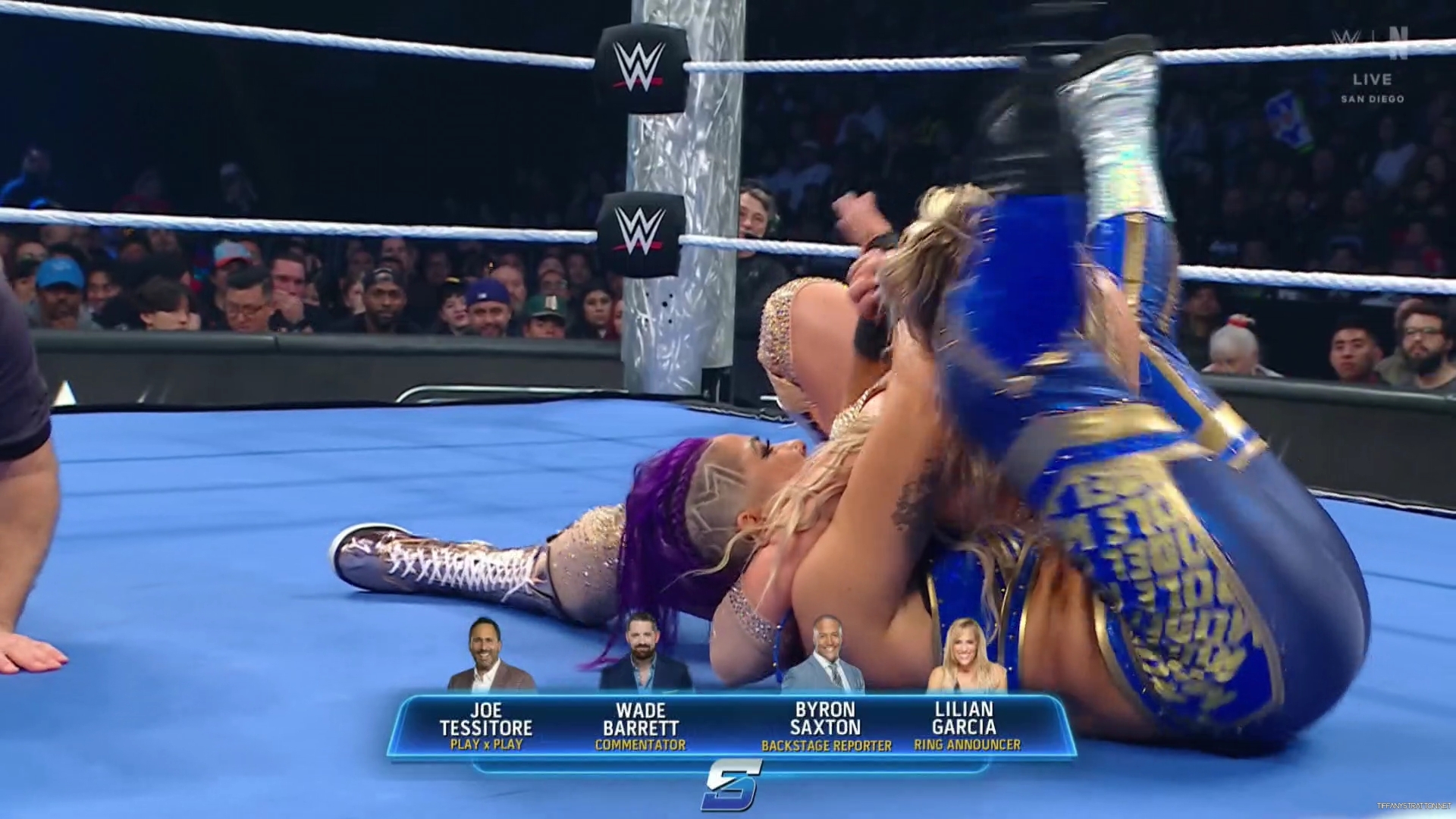 WWE_Friday_Night_SmackDown_2025_01_17_1080p_NETFLiX_h264-Star_mp40307.jpg