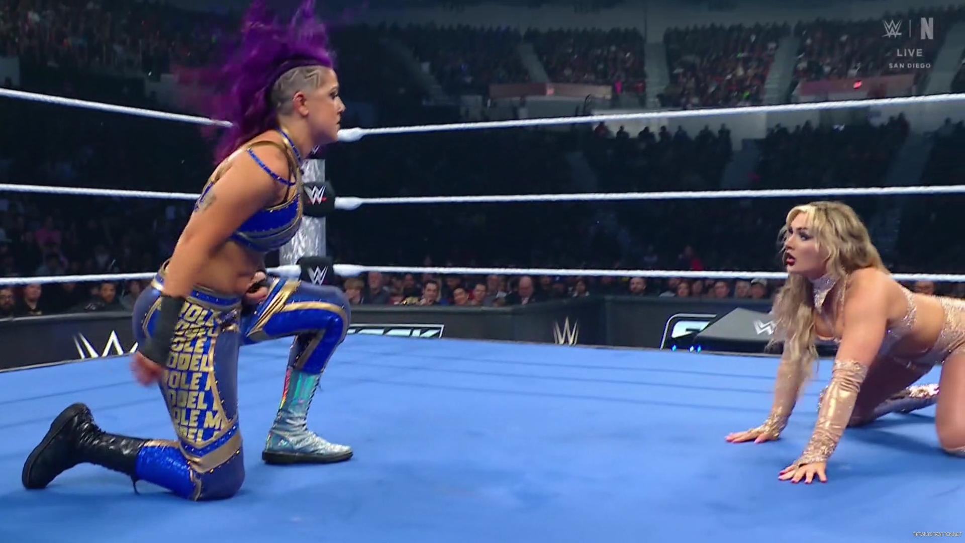 WWE_Friday_Night_SmackDown_2025_01_17_1080p_NETFLiX_h264-Star_mp40330.jpg