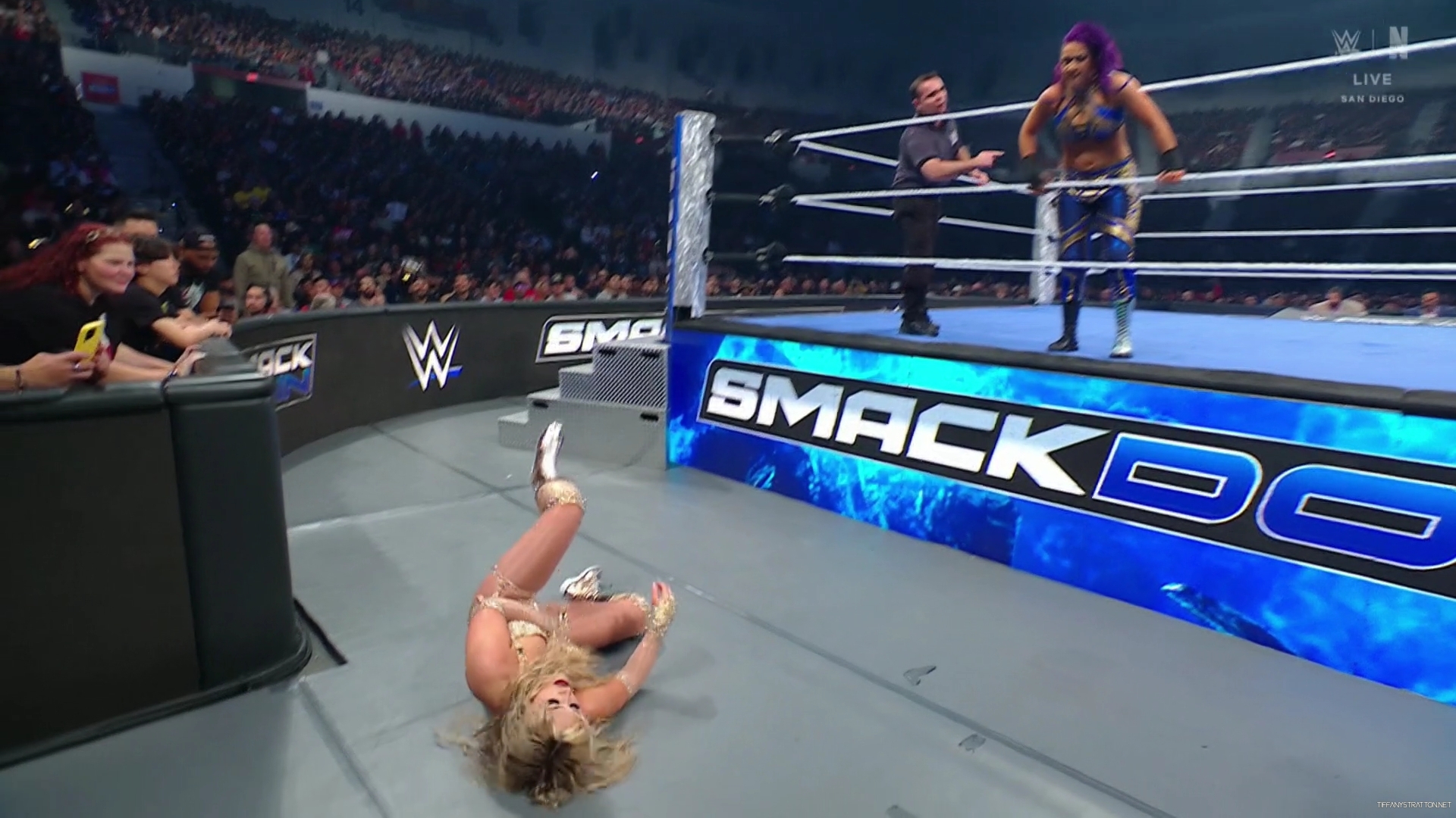 WWE_Friday_Night_SmackDown_2025_01_17_1080p_NETFLiX_h264-Star_mp40401.jpg