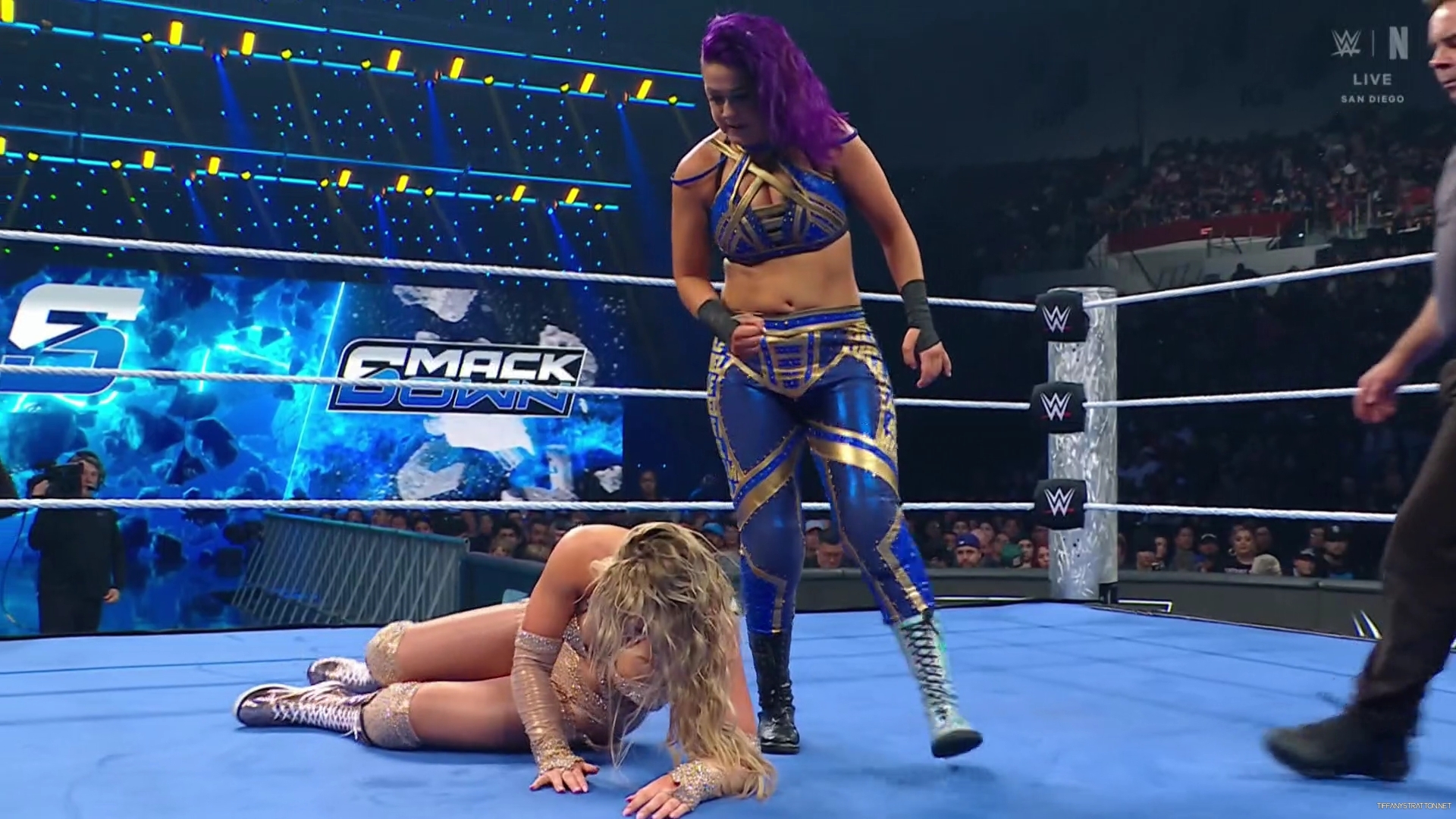 WWE_Friday_Night_SmackDown_2025_01_17_1080p_NETFLiX_h264-Star_mp40423.jpg