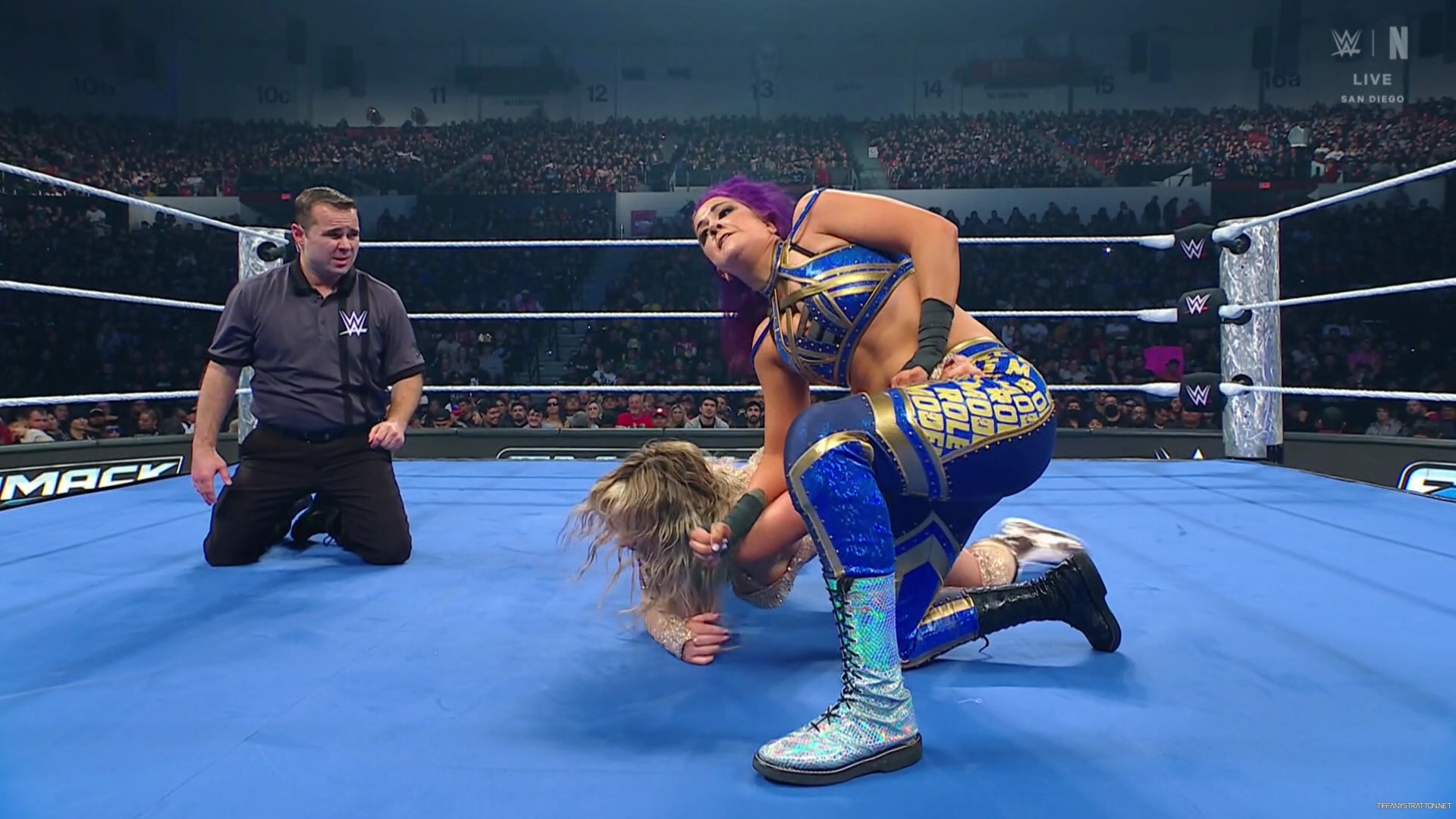 WWE_Friday_Night_SmackDown_2025_01_17_1080p_NETFLiX_h264-Star_mp40445.jpg