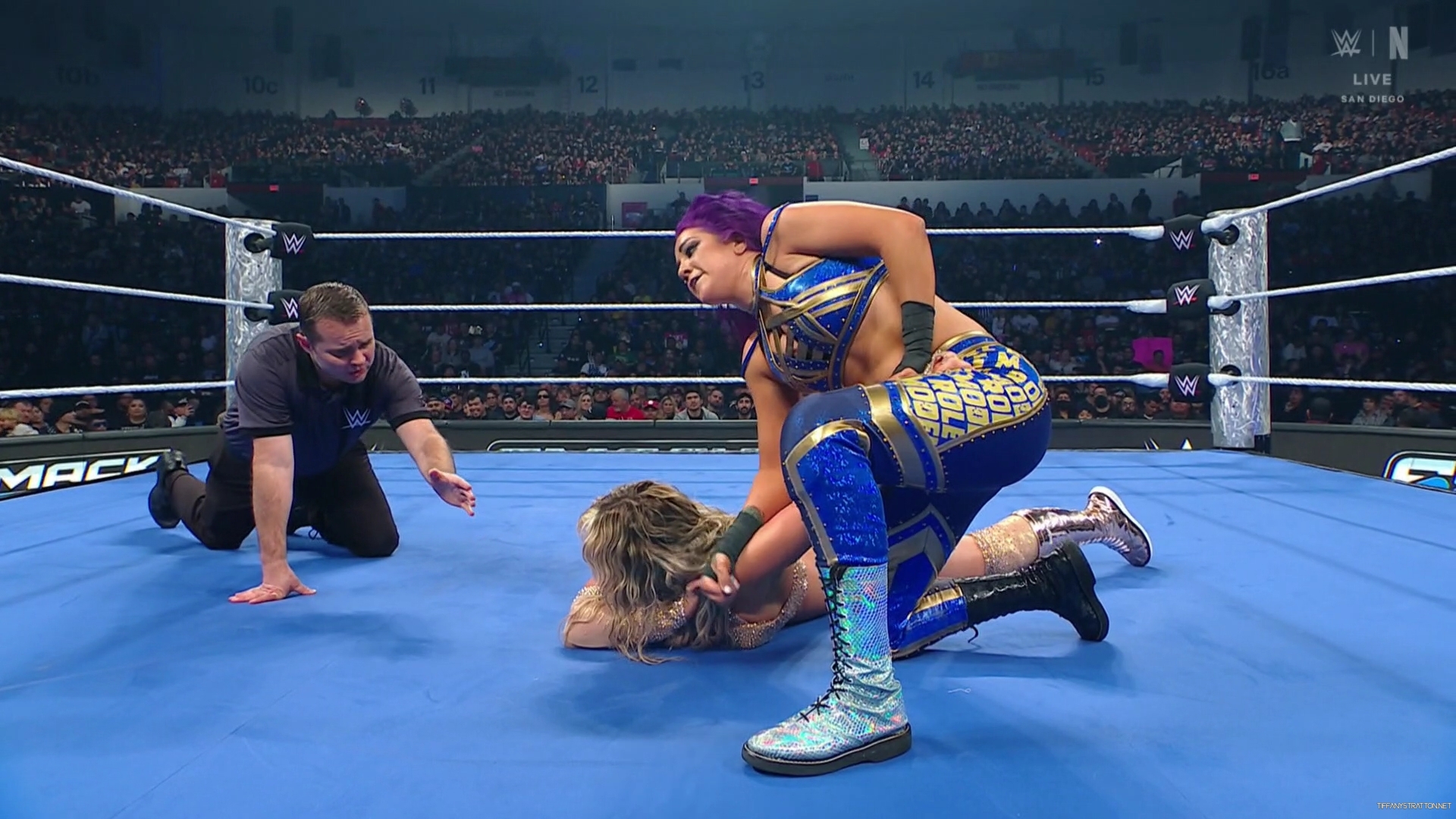 WWE_Friday_Night_SmackDown_2025_01_17_1080p_NETFLiX_h264-Star_mp40447.jpg