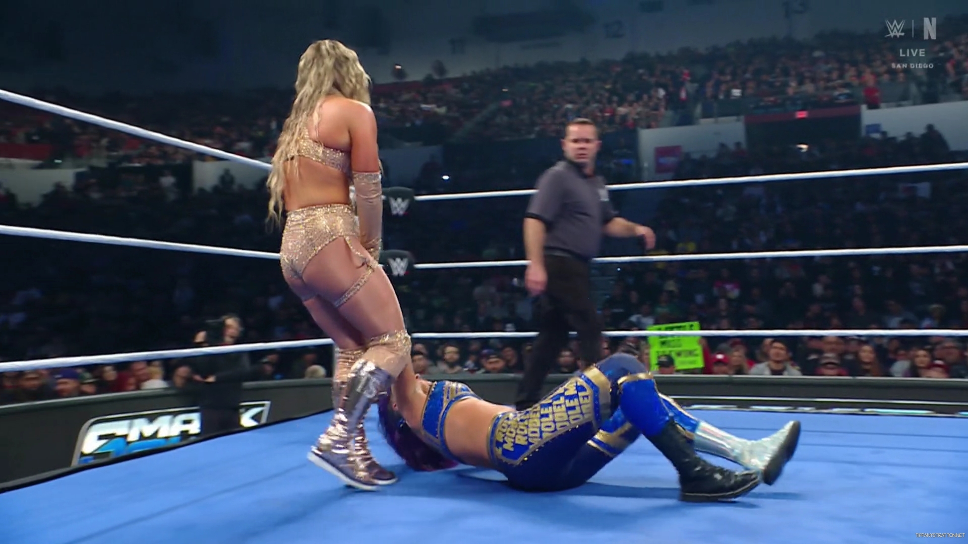 WWE_Friday_Night_SmackDown_2025_01_17_1080p_NETFLiX_h264-Star_mp40544.jpg