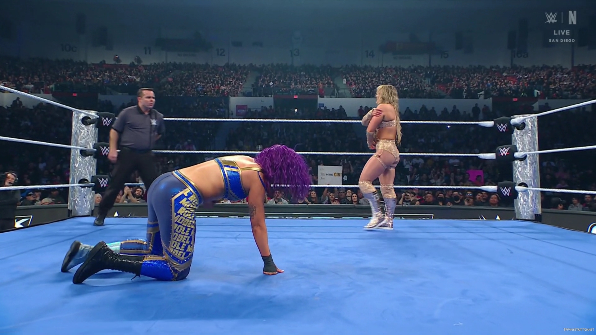 WWE_Friday_Night_SmackDown_2025_01_17_1080p_NETFLiX_h264-Star_mp40560.jpg