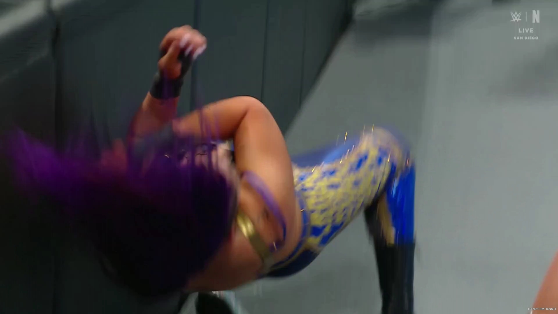 WWE_Friday_Night_SmackDown_2025_01_17_1080p_NETFLiX_h264-Star_mp40651.jpg