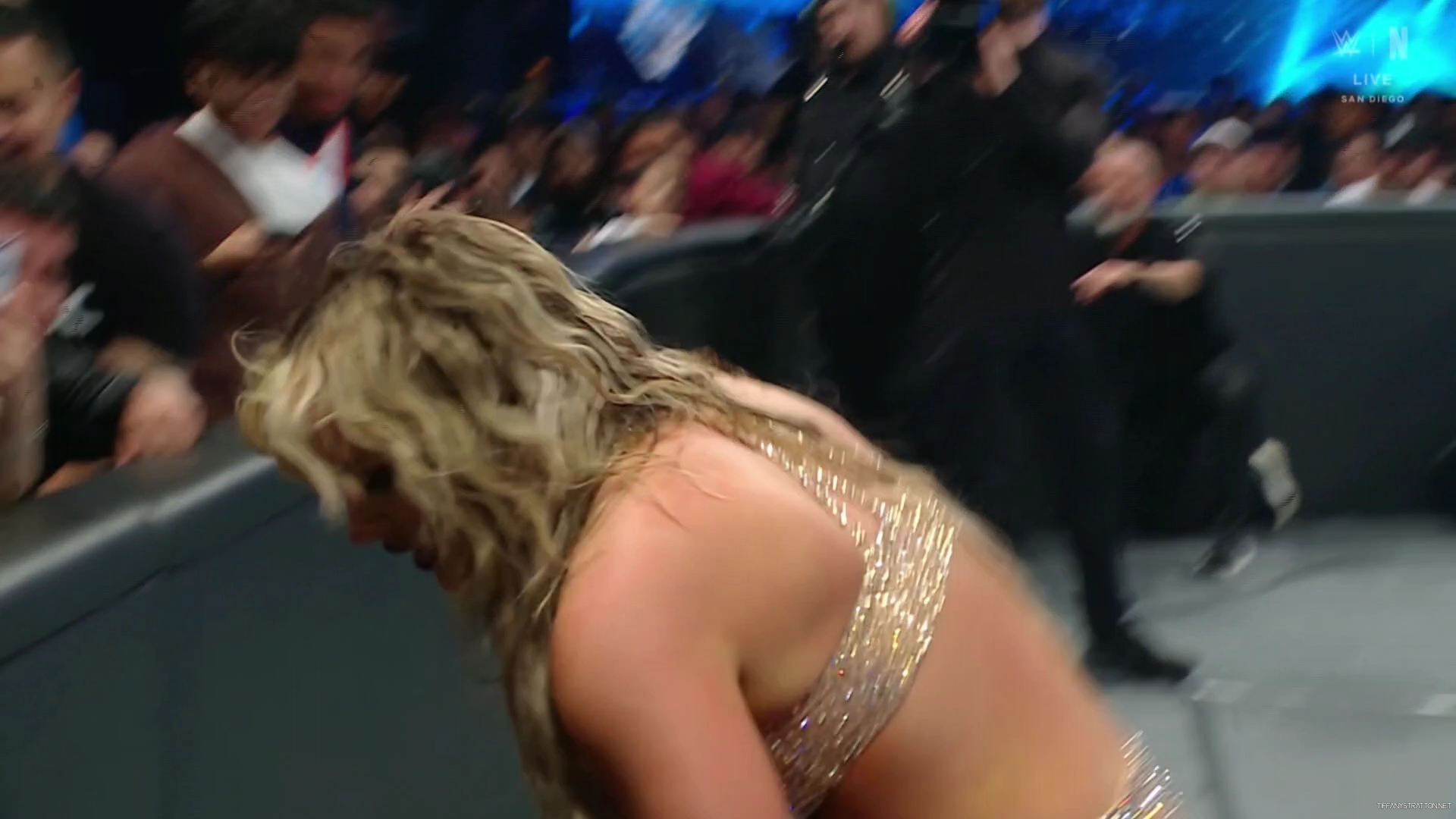 WWE_Friday_Night_SmackDown_2025_01_17_1080p_NETFLiX_h264-Star_mp40655.jpg