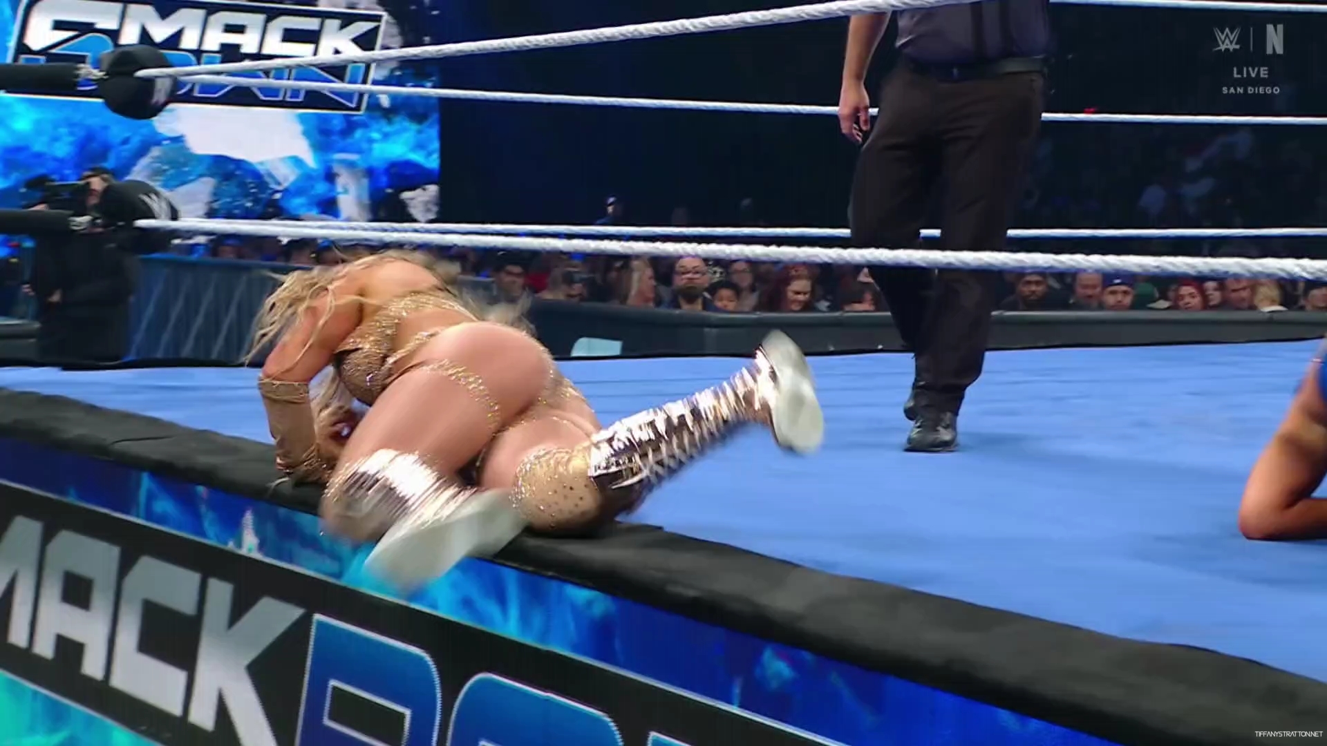WWE_Friday_Night_SmackDown_2025_01_17_1080p_NETFLiX_h264-Star_mp40660.jpg