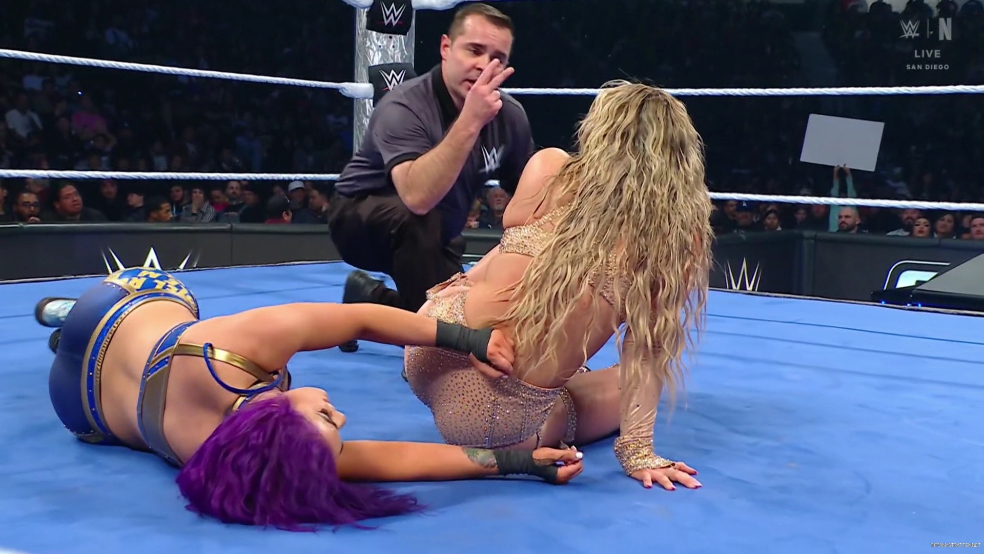 WWE_Friday_Night_SmackDown_2025_01_17_1080p_NETFLiX_h264-Star_mp40688.jpg