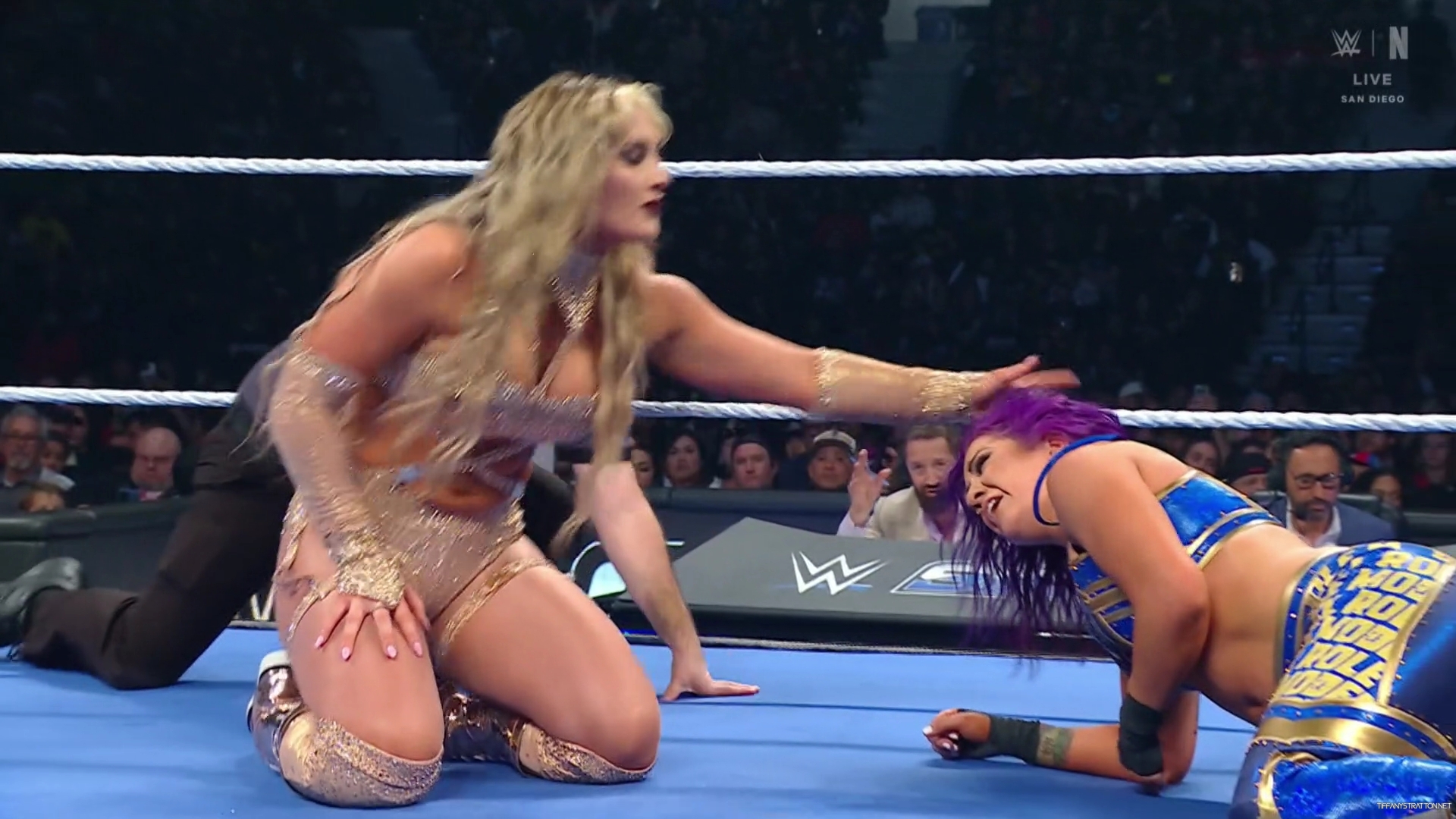 WWE_Friday_Night_SmackDown_2025_01_17_1080p_NETFLiX_h264-Star_mp40717.jpg