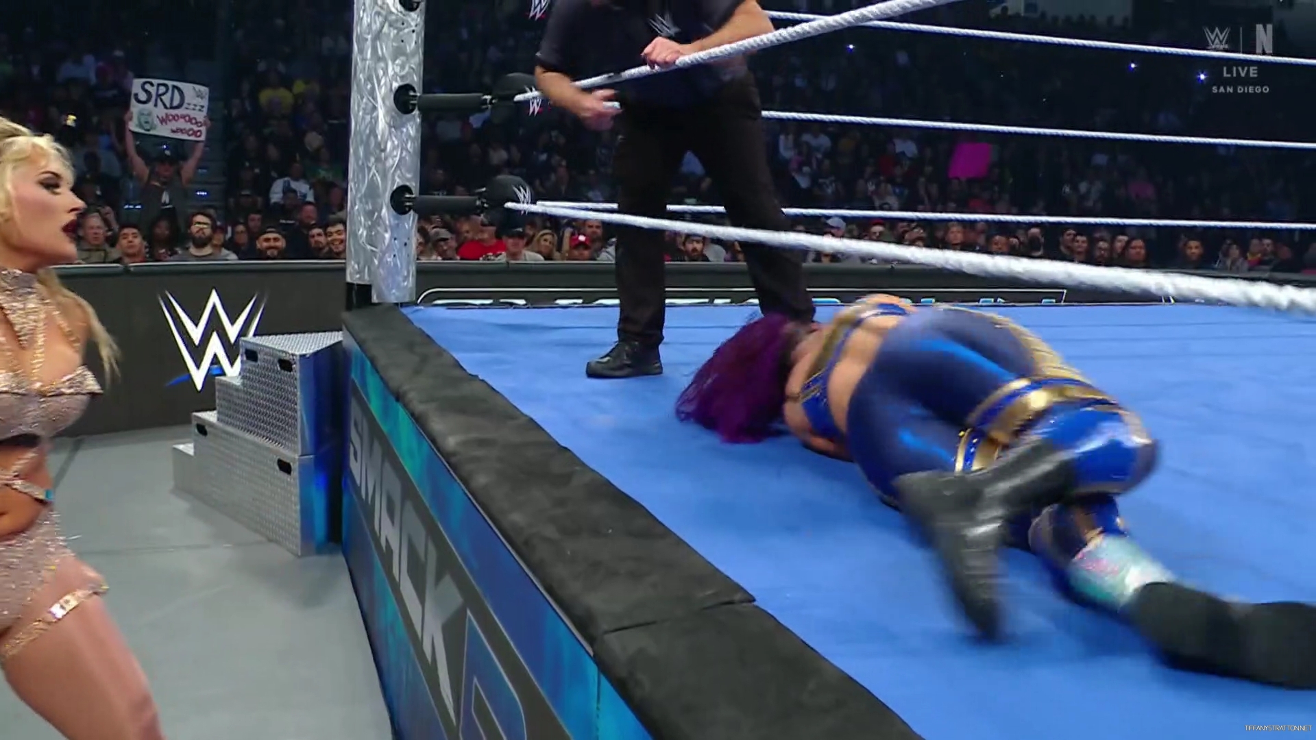WWE_Friday_Night_SmackDown_2025_01_17_1080p_NETFLiX_h264-Star_mp40750.jpg