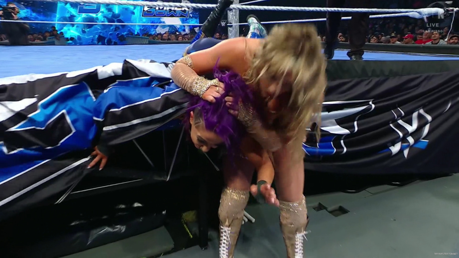 WWE_Friday_Night_SmackDown_2025_01_17_1080p_NETFLiX_h264-Star_mp40868.jpg