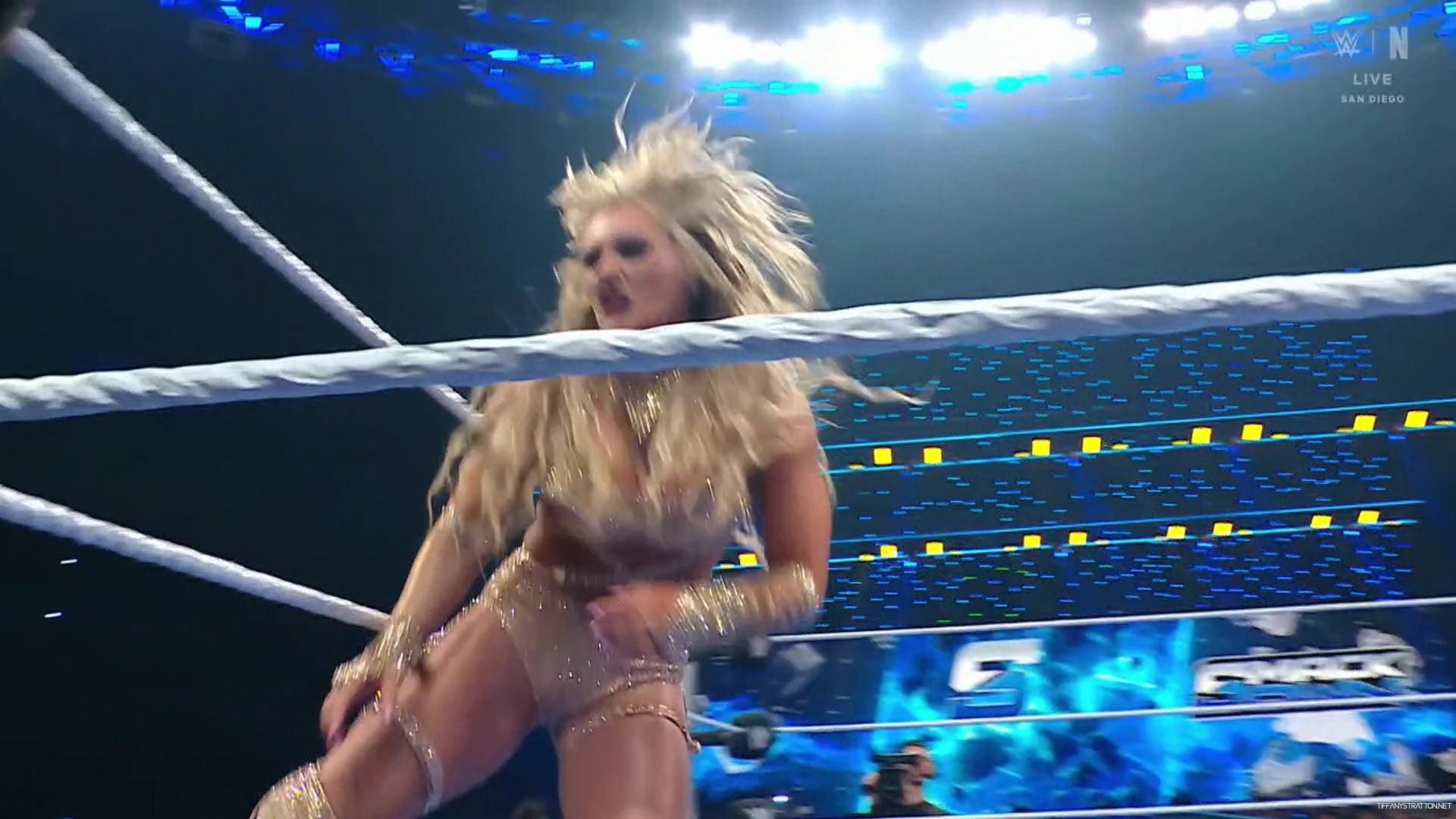 WWE_Friday_Night_SmackDown_2025_01_17_1080p_NETFLiX_h264-Star_mp41101.jpg