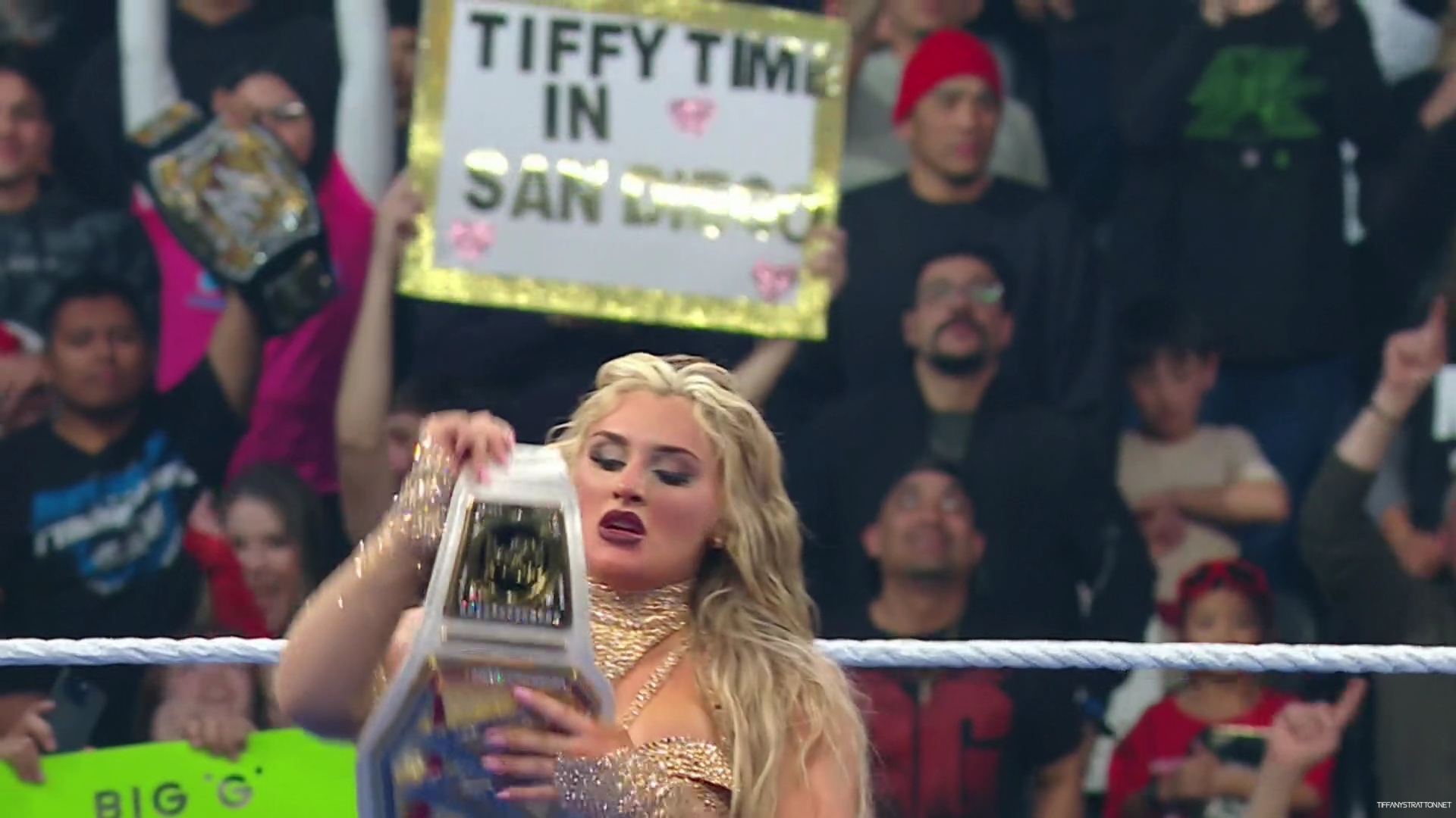 WWE_Friday_Night_SmackDown_2025_01_17_1080p_NETFLiX_h264-Star_mp41480.jpg