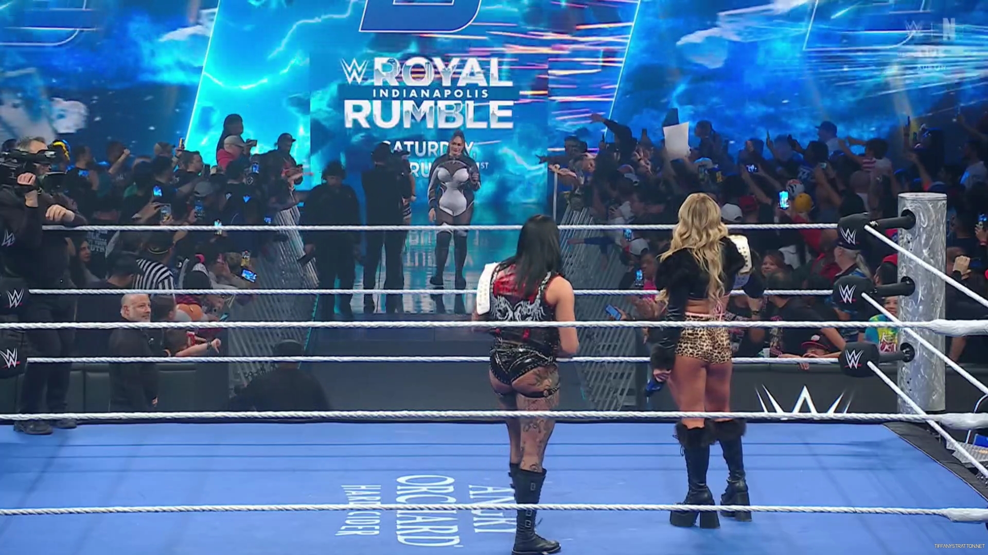 WWE_Friday_Night_SmackDown_2025_01_24_1080p_NETFLiX_CAP_h264-Star_mp40363.jpg