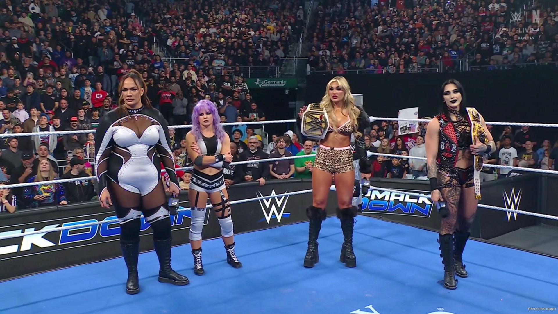 WWE_Friday_Night_SmackDown_2025_01_24_1080p_NETFLiX_CAP_h264-Star_mp40519.jpg
